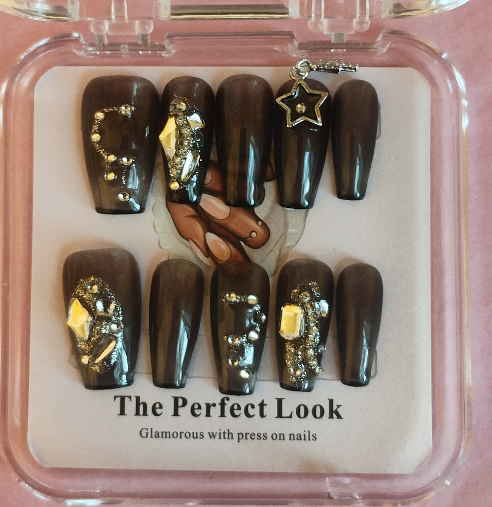 Black Press-On Nails with Gold Accents
